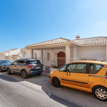 Casa Pamela * Benalmádena